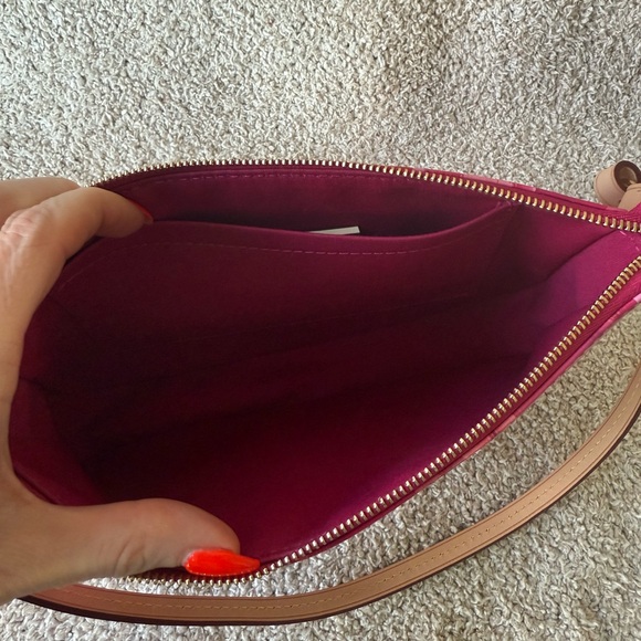 SOLD Louis Vuitton Floral Ikat Vernis Pochette – Limited Edition, 2013 Spring - Picture 9 of 14